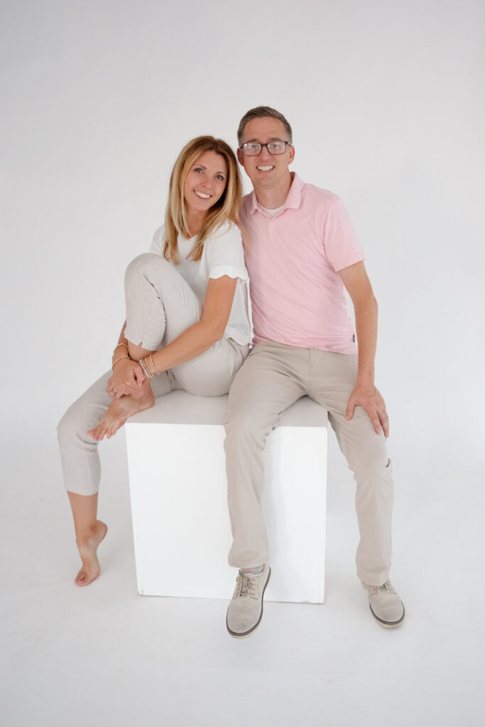 Photo of Alyssa and Matt Minson, the photo and video team behind Alyssa Matt Photography